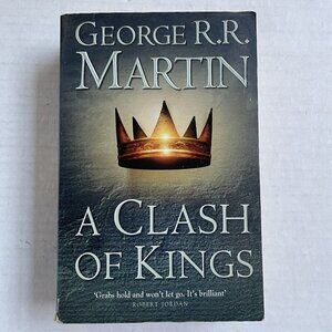 A Clash of Kings by George R.R. Martin A Song of Ice & Fire Book 2 Paperback